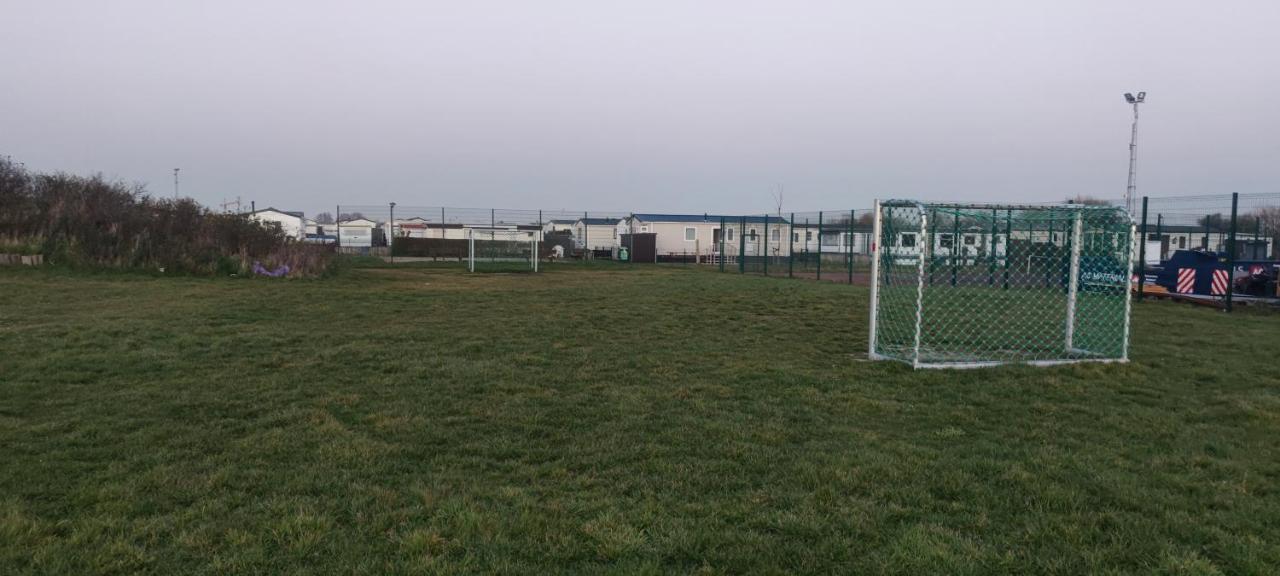 Przytulny Domek Holenderski Z Podgrzewanym Odkrytym Basenem Do Dyspozycji Gosci De Haan Exterior foto